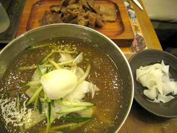 韓国の冷麺